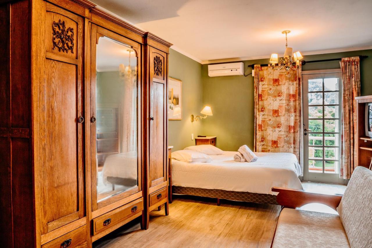 Pousada Casa Rosa カネラ エクステリア 写真