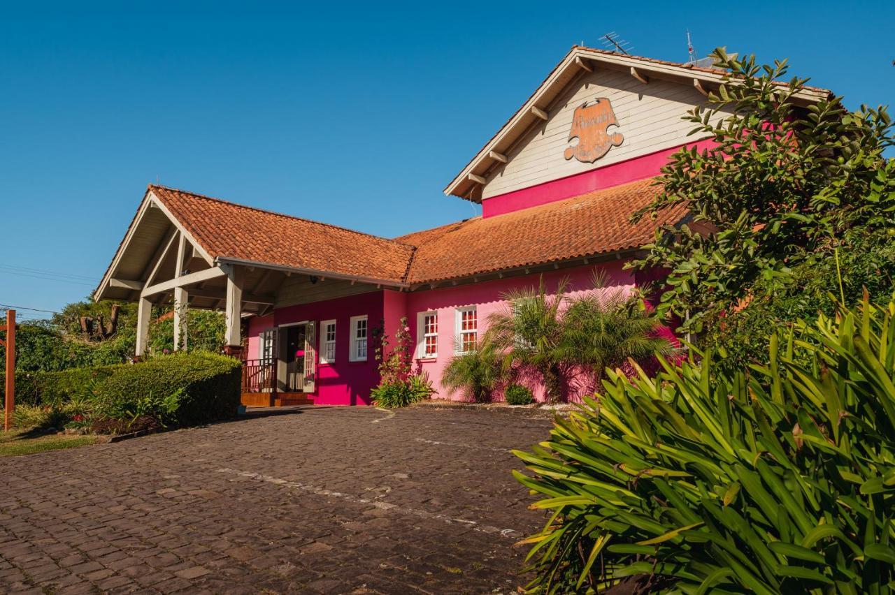 Pousada Casa Rosa カネラ エクステリア 写真