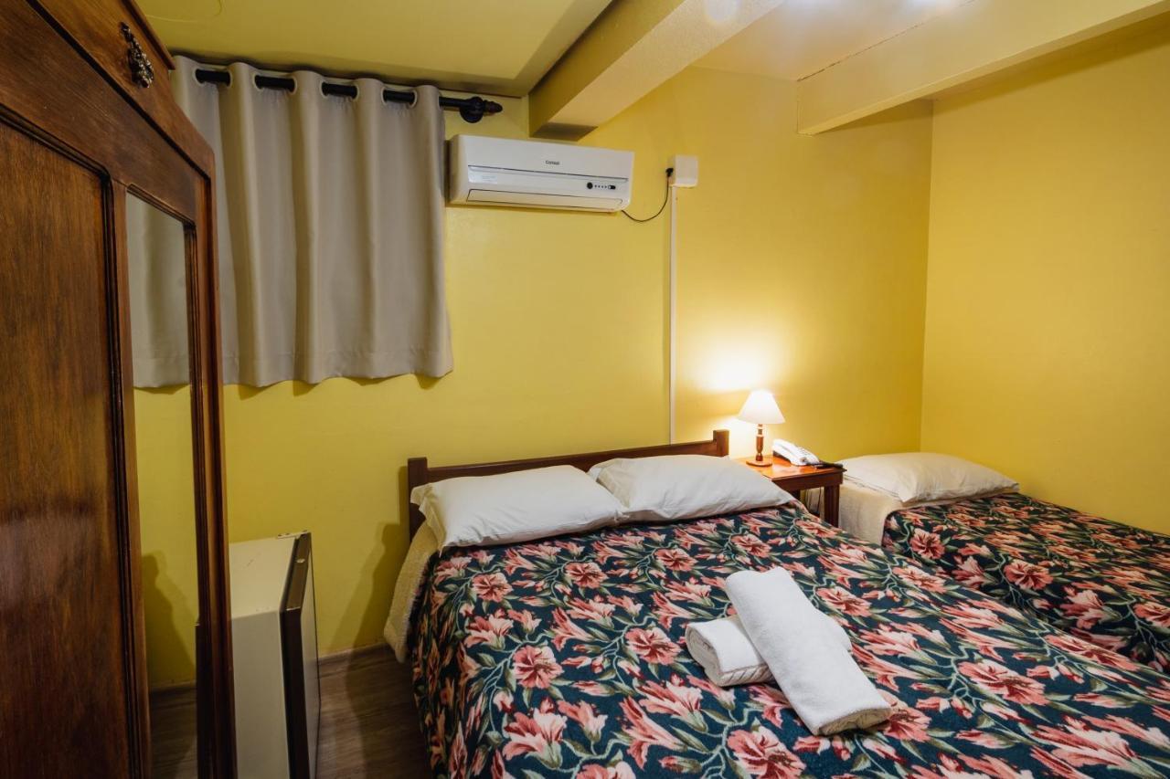 Pousada Casa Rosa カネラ エクステリア 写真